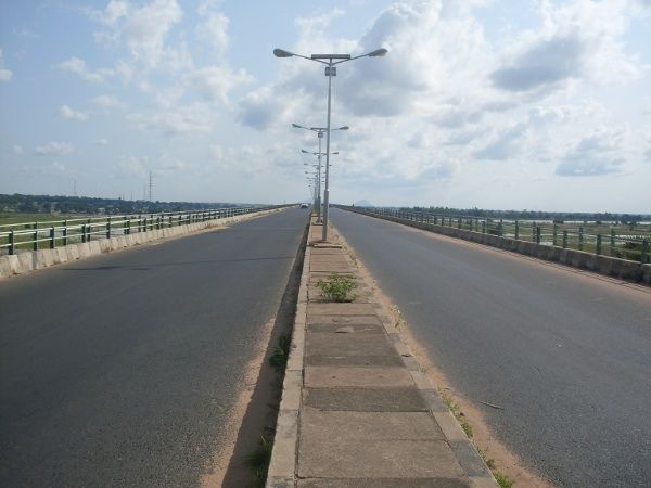 View from the Yola bridge Road